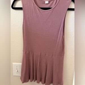 Mauve pink ribbed peplum sleeveless tank large